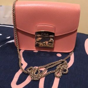Furla Metropolis Crossbody Bag!!